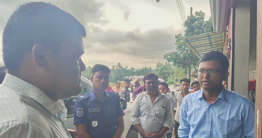 ডিমলায় অবৈধ মিনি পাম্প সিলগালা, জরিমানা