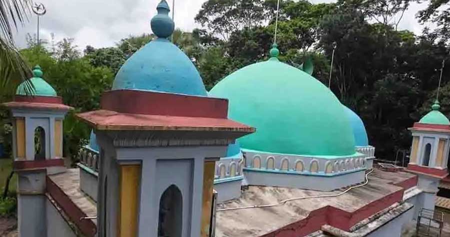 বাকেরগঞ্জের ৫০০ বছরের পুরোনো ‘জ্বীনের মসজিদ’ ও রহস্যের গল্প