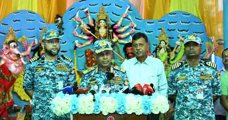 শারদীয় দুর্গোৎসব ঘিরে কোস্ট গার্ডের কড়া নজরদারি